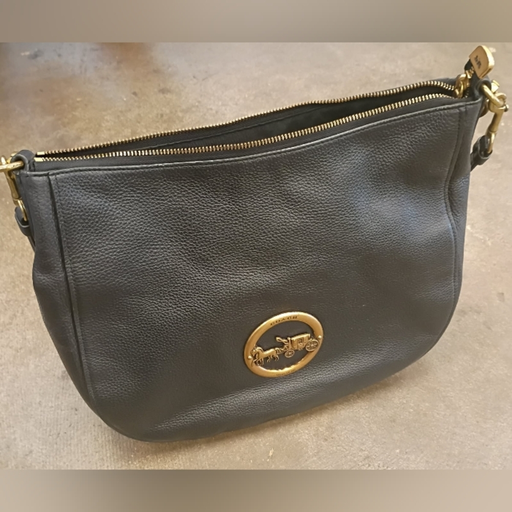 Vintage COACH Black Leather Shoulder Bag with Gold Accent